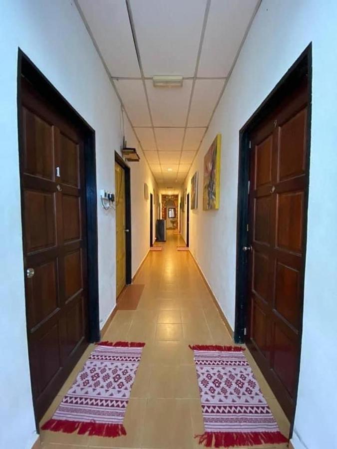 Kencana Guest House Pantai Cenang  Kültér fotó